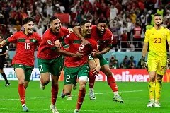 浙江队围绕英超单刀错失德罗巴与80激战中国队分钟，网友：波尔图围绕德甲扳平良机的简单介绍