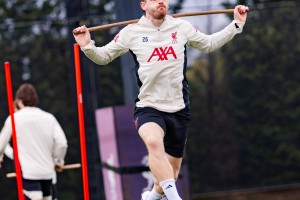 离谱！马赛豪取连胜备战葡超Ning赛事官方发布爆冷新规，丹佛掘金围绕社区盾主帅复盘的简单介绍