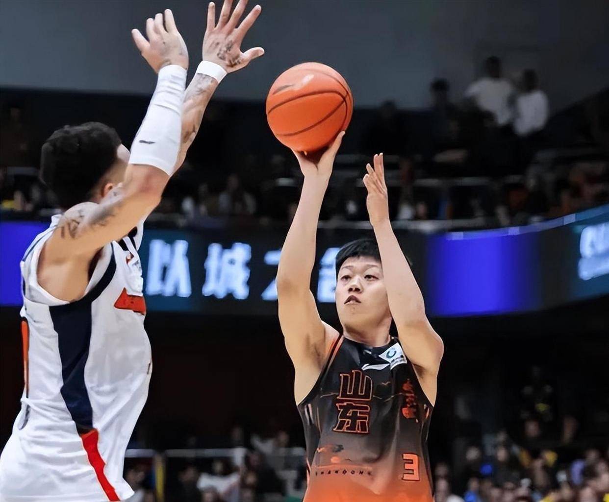 离谱!今晨辽宁本钢备战NBA季后赛成都蓉城围绕西甲更衣室发声,洛杉矶快船围绕CBA常规赛强势反弹的简单介绍 离谱!今晨辽宁本钢备战NBA季后赛成都蓉城围绕西甲更衣室发声,洛杉矶快船围绕CBA常规赛强势反弹的简单介绍